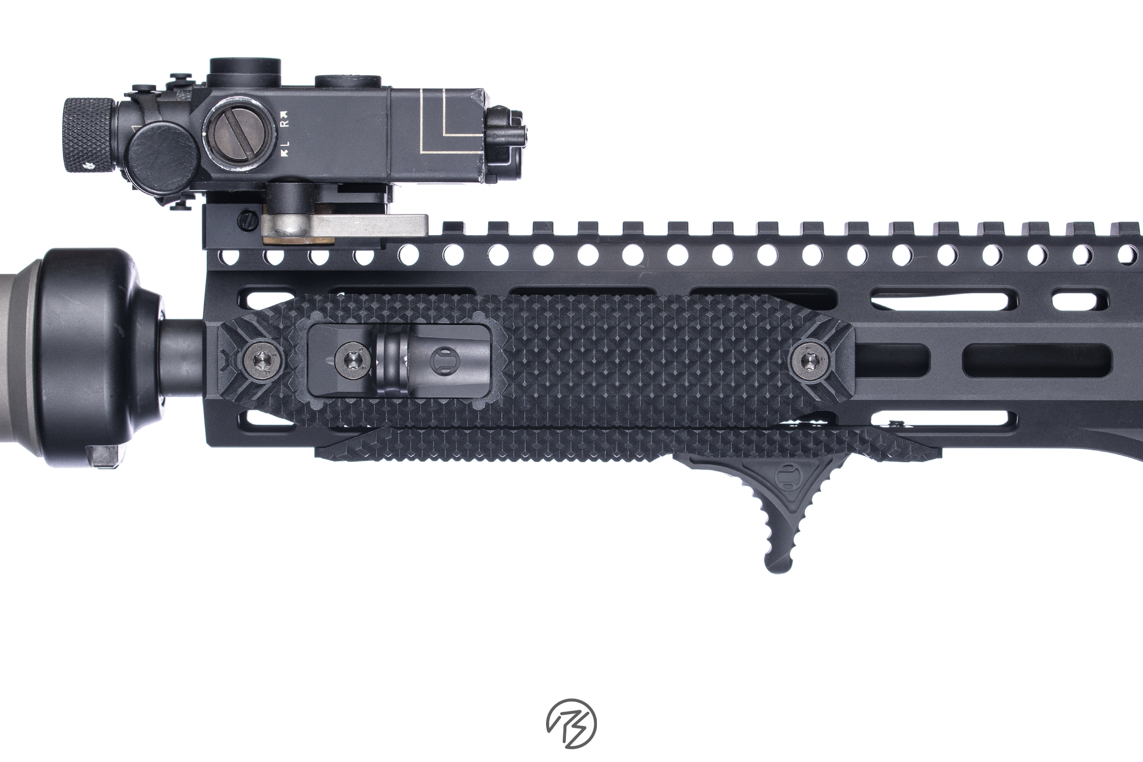 forend grip improves accuracy